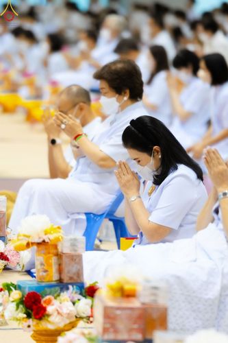 ภาพ No.85822:พิธีถวายคิลานเภสัชและอุปกรณ์การแพทย์ บูชาธรรมเนื่องในวันธรรมชัย วันที่ 19 สิงหาคม พ.ศ. 2566 ณ ห้องแก้วสารพัดนึก วัดพระธรรมกาย
