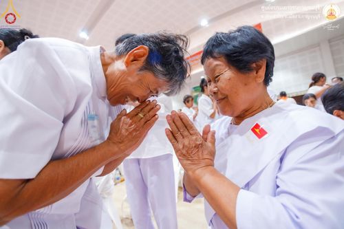 ภาพ No.157883:โครงการอบรมอุบาสก อุบาสิกาแก้ว  ตัวแทนทอดกฐิน 30,000 วัด ทั่วไทย บูชาธรรม 80 ปี หลวงพ่อธัมมชโย โซนตะวันตก 6 จังหวัด รุ่นที่ 3 ระหว่างวันที่ 20-22 กันยายน พ.ศ. 2567 ณ ศูนย์อบรมเยาวชนกาญจนบุรี