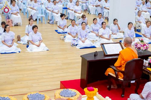 ภาพ No.224266:วันที่ 3-5 พฤษภาคม พ.ศ. 2568  กิจวัตร-กิจกรรมโครงการปฏิบัติธรรมอบรมศีลธรรม “บวชอุบาสิกาแก้ว” ถวายเป็นพระราชกุศล แด่พระบาทสมเด็จพระเจ้าอยู่หัว เนื่องในโอกาสมหามงคล “วันฉัตรมงคล” ณ วัดพระธรรมกาย อ.คลองหลวง จ.ปทุมธานี