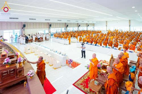 ภาพ No.225974:วันเสาร์ที่ 24 พฤษภาคม พ.ศ. 2568 พิธีถวายสังฆทาน 323 วัด ปีที่ 21 ครั้งที่ 177 พิธีมอบกองทุนหนุนแรงใจช่วยครูใต้ ปีที่ 18 ครั้งที่ 141 และพิธีทำบุญอุทิศส่วนกุศลให้ผู้วายชนม์ ณ ศูนย์ปฏิบัติธรรมภาคใต้ จ.สงขลา