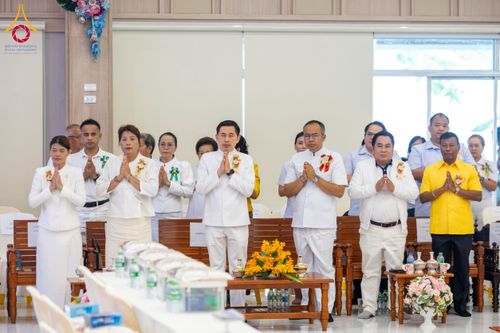 ภาพ No.212482:วันเสาร์ที่ 22 มีนาคม พ.ศ. 2568 พิธีถวายสังฆทานแด่คณะสงฆ์ 323 วัด ปีที่ 21 ครั้งที่ 175 พิธีมอบกองทุนหนุนแรงใจช่วยครูใต้ ปีที่ 18 ครั้งที่ 139 และพิธีทำบุญอุทิศส่วนกุศลให้ผู้วายชนม์ ณ ศูนย์ปฏิบัติธรรมภาคใต้ อำเภอบางกล่ำ จังหวัดสงขลา