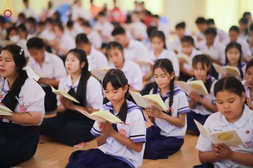 ภาพ No.103509:วันรวมพลังเด็กดี V-Star ผู้นำฟื้นฟูศีลธรรมโลก จังหวัดเชียงรายและจังหวัดพะเยา ณ ศูนย์ปฏิบัติธรรมจังหวัดเชียงราย วันที่ 2 ธันวาคม พ.ศ. 2566