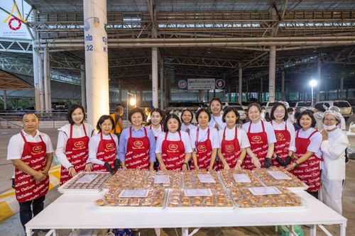 ภาพ No.302996:วันที่ 26 มกราคม พ.ศ. 2569 พิธีถวายภัตตาหารเป็นสังฆทาน แด่พระธรรมยาตรา ณ วัดพระธรรมกาย  จังหวัดปทุมธานี ในโครงการธรรมยาตรา กตัญญูบูชา มหาปูชนียาจารย์ พระมงคลเทพมุนี(สด จนฺทสโร) พระผู้ปราบมาร อนุสรณ์สถาน 7 แห่ง ปีที่ 14