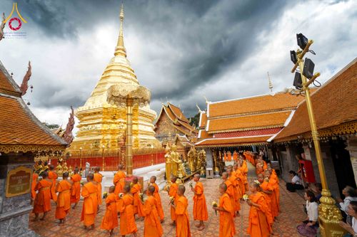 ภาพ No.329190:วันเสาร์ที่ 16 พฤษภาคม พ.ศ.2569 ธรรมยาตรา เดินดูดวงขึ้นดอยฉลองแชมป์บาลี วัดบ้านขุน อำเภอฮอด จังหวัดเชียงใหม่