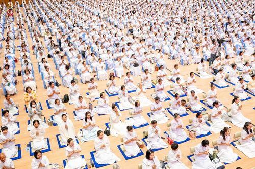 ภาพ No.344367:วันที่ 21-23 สิงหาคม พ.ศ. 2569 สัมมนารวมใจผู้นำบุญ บูชาธรรม 82 ปี หลวงพ่อธัมมชโย รุ่นที่ 1 กฐินสามัคคีทั่วไทย 30,000 วัด โครงการอุปสมบทบูชาธรรมมหาปูชนียาจารย์ 3,000 รูป  ณ ศูนย์ปฏิบัติธรรมเวิล์ดพีช วัลเล่ย์ จ.นครราชสีมา