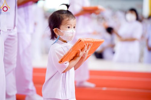 ภาพ No.90038:พิธีปฎิบัติธรรมและพิธีทอดผ้าป่าสมทบกฐินครั้งที่ 3 เนื่องใน 139 ปี วันคล้ายวันเกิดด้วยรูปกายเนื้อ พระมงคลเทพมุนี (สด จนฺทสโร) พระผู้ปราบมาร วันอังคารที่ 10 ตุลาคม พ.ศ. 2566 ณ วัดพระธรรมกาย จ.ปทุมธานี