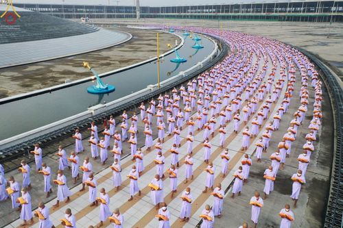 ภาพ No.64483:พิธีบรรพชาสามเณรธรรมทายาท โครงการอุปสมบทบูชาธรรมมหาปูชนียาจารย์ วันเสาร์ที่ 26 พฤศจิกายน พ.ศ. 2565 ณ วัดพระธรรมกาย จ.ปทุมธานี