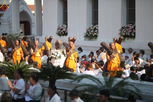 ภาพ No.195481:พิธีต้อนรับพระธรรมยาตรา ณ อนุสรณ์สถานลำดับที่ 4 สถานที่เกิดด้วยกายธรรม วัดโบสถ์(บน) ต.บางคูเวียง จ.นนทบุรี ในโครงการธรรมยาตรา กตัญญูบูชา มหาปูชนียาจารย์ พระมงคลเทพมุนี(สด จนฺทสโร) พระผู้ปราบมาร อนุสรณ์สถาน 7 แห่ง ปีที่ 13 วันที่ 15 มกราคม พ.ศ. 2568