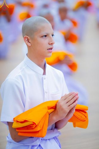 ภาพ No.215783:วันเสาร์ที่ 5 เมษายน พ.ศ. 2568 พิธีขอบรรพชา พิธีขอสรณคมน์และศีล  พิธีขอนิสสัย พิธีถวายบาตร ในโครงการบรรพชาสามเณรฟื้นฟูพระพุทธศาสนาทั่วไทย , โครงการหน่อแก้วเปรียญธรรม รุ่นที่ 13 ,  โครงการสามเณรยุวธรรมทายาท รุ่นที่ 33 , โครงการสามเณรมัชฌิมธรรมทายาท รุ่นที