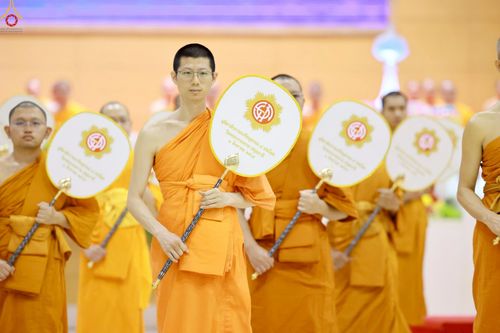 ภาพ No.236226:วันที่ 3 สิงหาคม พ.ศ. 2568 พิธีมุทิตาสักการะพระภิกษุ ผู้สอบได้เปรียญธรรม 9 ประโยค ระดับโลก ปีที่ 37, พิธีมอบโล่และทุนการศึกษา สำนักเรียนบาลีดีเด่นทั่วประเทศ ณ ห้องแก้วสารพัดนึก 1 วัดพระธรรมกาย