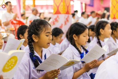 ภาพ No.203526:พิธีทอดผ้าป่าทำนุบำรุงศาสนสถาน ณ วัดตะเคียน ตำบลบางคูเวียง อำเภอบางกรวย จังหวัดนนทบุรี ในโครงการธรรมยาตรา กตัญญูบูชา มหาปูชนียาจารย์ พระมงคลเทพมุนี(สด จนฺทสโร) พระผู้ปราบมาร อนุสรณ์สถาน 7 แห่ง ปีที่ 13 วันที่ 29 มกราคม พ.ศ. 2568