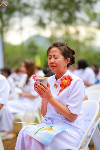 ภาพ No.238357:วันเสาร์ที่ 9 สิงหาคม พ.ศ. 2568 พิธีกลั่นแผ่นดิน โปรยทราย และจุดประทีปถวายเป็นพุทธบูชา จ.ระยอง สถาปนาองค์พระเจดีย์เพื่อสร้างสันติภาพโลก ณ ศูนย์ปฏิบัติธรรมระยอง(บ้านช่องลม) ต.บางบุตร อ.บ้านค่าย จ.ระยอง