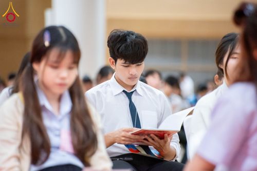 ภาพ No.181036:การอบรมโครงการตอบปัญหาธรรมะ "ทางก้าวหน้า" ครั้งที่ 42 SUPERVISOR รอบ Final Course วันที่ 23-24 พฤศจิกายน พ.ศ. 2567 ณ ห้องแก้วสารพัดนึก 2 วัดพระธรรมกาย