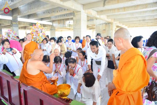 ภาพ No.152618:พิธีเททองหล่อพระพุทธรูปประจำสัตตมหาสถาน ธรรมอุทยานอุโบสถวัดสายสุวพรรณ - กิจกรรมปลูกต้นไม้เฉลิมพระเกียรติ พระบาทสมเด็จพระเจ้าอยู่หัว วันที่ 26 กรกฎาคม พ.ศ. 2567