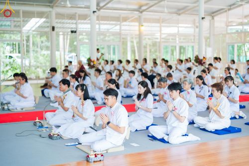 ภาพ No.171356:พิธีทอดกฐินพระนานาชาติเพื่อสร้างทุกสิ่ง  ณ ศูนย์ฝึกอบรมพุทธบุตรนานาชาติ อ.กบินทร์บุรี จ.ปราจีนบุรี วันที่ 27 ตุลาคม พ.ศ. 2567