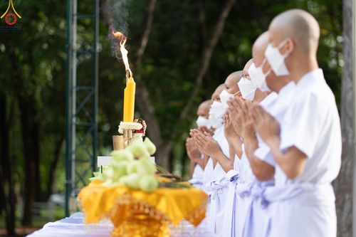 ภาพ No.141344:พิธีบรรพชาอุปสมบท โครงการอุปสมบทหมู่รุ่นผู้บริหาร รุ่นที่ 14 โครงการอุปสมบทหมู่ธรรมทายาท ระดับอุดมศึกษา รุ่นที่ 51 ภาคฤดูฝน ณ โบสถ์พระไตรปิฎก วัดพระธรรมกาย ในวันเสาร์ที่ 15 มิถุนายน พ.ศ. 2567