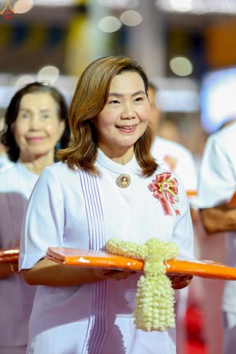 ภาพ No.243938:วันอาทิตย์ที่ 7 กันยายน พ.ศ. 2568 พิธีทอดผ้าป่าสมทบกฐินวัดพระธรรมกาย และสมทบกฐิน 30,000 วัดทั่วไทย ครั้งที่ 2 ณ ห้องแก้วสารพัดนึก 1 วัดพระธรรมกาย