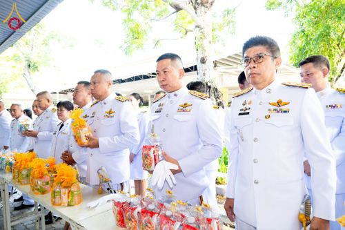 ภาพ No.237650:พิธีเจริญพระพุทธมนต์ ปฏิบัติธรรมเจริญสมาธิภาวนา และทำบุญตักบาตร ถวายพระราชกุศล เนื่องในโอกาสวันเฉลิมพระชนมพรรษา สมเด็จพระนางเจ้าสิริกิติ์ พระบรมราชินีนาถ พระบรมราชชนนีพันปีหลวง วันอังคารที่ 12 สิงหาคม พ.ศ. 2568  ณ อาคารปลูกศรัทธา 2 วัดพระธรรมกาย 