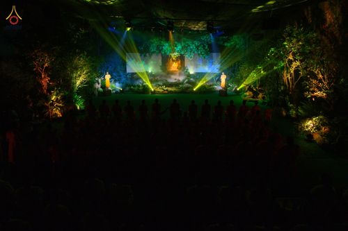 ภาพ No.80452:องค์กรภาคีเครือข่าย "บวร" จังหวัดปทุมธานี ศึกษาดูงานโครงการบรรพชาสามเณรฟื้นฟูพระพุทธศาสนาทั่วไทย ชมนิทรรศการ และสื่อนวัตกรรมพระพุทธศาสนาภาพยนต์ 3 มิติ - จักรวาลนฤมิต เรื่อง "พระสัมมาสัมพุทธเจ้า พระบรมศาสดาเอกของโลก" วันศุกร์ที่ 28 เมษายน พ.ศ.2566