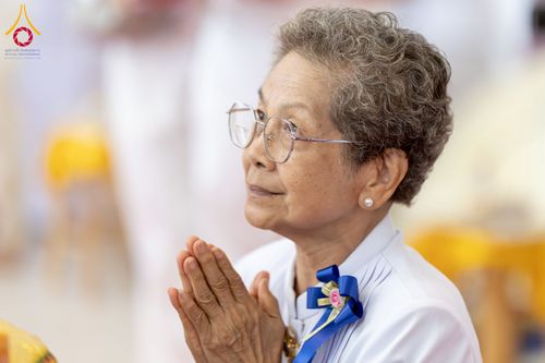 ภาพ No.223751:วันอาทิตย์ที่ 11 พฤษภาคม พ.ศ. 2568 พิธีอุปสมบทสามเณรเปรียญธรรมอุปสมบทอุทิศชีวิต 9 รูป อุบาสก 1 ท่าน ณ อุโบสถพระไตรปิฏกวัดพระธรรมกาย