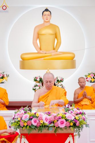 ภาพ No.144720:พิธีประดิษฐานลูกนิมิตมหาสมบัติ ผูกสีมาสถาปนาอุโบสถ บูชาธรรม ๘๐ ปี หลวงพ่อธัมมชโย วันอาทิตย์ที่ ๓๐ มิถุนายน พ.ศ. ๒๕๖๗ วัดพระธรรมกายนิวเจอร์ซี ประเทศสหรัฐอเมริกา