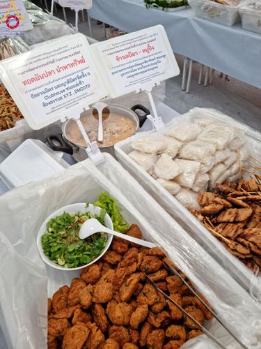 ภาพ No.109897:ถวายภัตตาหารเป็นสังฆทาน แด่คณะพระธรรมยาตราฯ ปีที่ 12 วันที่ 11 มกราคม พ.ศ. 2567 ณ อนุสรณ์สถานคลองบางนางแท่น  อ.สามพราน จ.นครปฐม