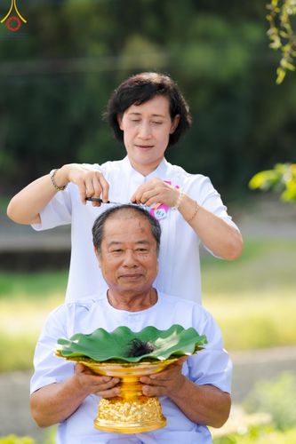 ภาพ No.147438:พิธีตัดปอยผม ขอขมา มอบบาตร ผ้าไตร โครงการปฐมอุปสมบท สมโภชอุโบสถ บูชาธรรม 80 ปี หลวงพ่อธัมมชโย ณ วัดพระธรรมกายโทชิหงิ ประเทศญี่ปุ่น วันพฤหัสบดีที่ 8 สิงหาคม พ.ศ. 2567