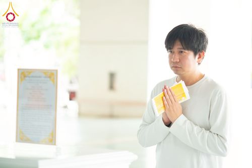 ภาพ No.262692:วันที่ 18,25 ตุลาคม พ.ศ. 2568 พิธีถวายภัตตาหารเมนูสวรรค์ เพื่อการบรรลุธรรม ณ หอฉันคุณยายอาจารย์ฯ วัดพระธรรมกาย