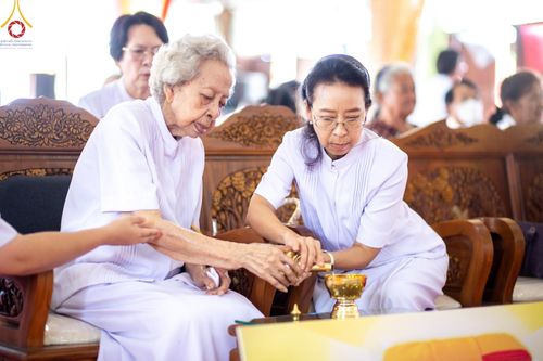 ภาพ No.166194:พิธีทอดกฐิน ณ วัดโพธิ์เลื่อน อ.เมือง จ.ปทุมธานี ในโครงการกฐินสามัคคีทั่วไทย 30,000 วัด บูชาธรรม 80 ปี หลวงพ่อธัมมชโย โดยคณะศิษยานุศิษย์วัดพระธรรมกาย วันที่ 20 ตุลาคม พ.ศ. 2567