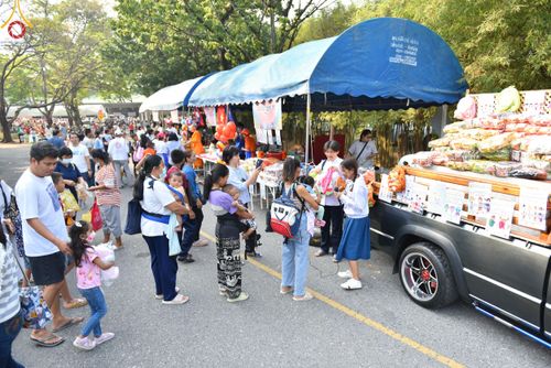 ภาพ No.111241:กิจกรรมงานวันเด็กแห่งชาติ รวมพลังเด็กเก่งและดี สร้างความดีสากล ปีที่ 6 ร่วมจัดโดย เทศบาลเมืองท่าโขลง พุทธสมาคมปทุมธานี องค์การบริหารส่วนตำบลคลองสาม ณ วัดพระธรรมกาย จ.ปทุมธานี วันที่ 13 มกราคม พ.ศ. 2567