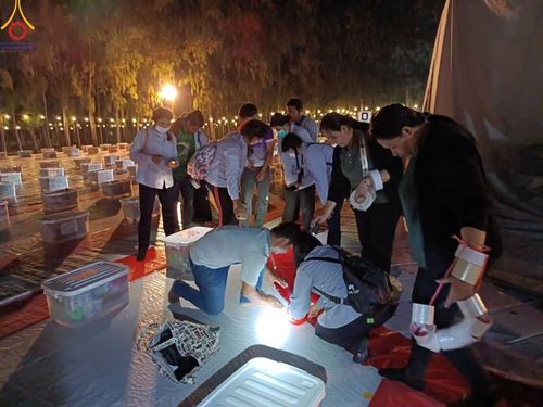 ภาพ No.108273:V.5 ทุ่มพลัง การเตรียมงาน เก็บงาน การรับบุญของเจ้าหน้าที่หน่วยงานต่างๆ เพื่อโครงการธรรมยาตรา กตัญญูบูชามหาปูชนียาจารย์ พระมงคลเทพมุนี (สด จนฺทสโร) พระผู้ปราบมาร อนุสรณ์สถาน 7 แห่ง ปีที่ 12 ระหว่างวันที่ 2 - 31 มกราคม พ.ศ. 2567