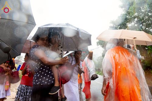 ภาพ No.226261:วันที่ 7-10 พฤษภาคม พ.ศ. 2568 โครงการเดินธรรมยาตรา สยาม-ลังกา ธรรมยาตรา ฉลองเทศกาลวิสาขบูชาแห่งชาติ ศรีลังกา บูชาธรรม 81 ปี หลวงพ่อธัมมชโย เมืองนูวราอิลิยา ประเทศศรีลังกา