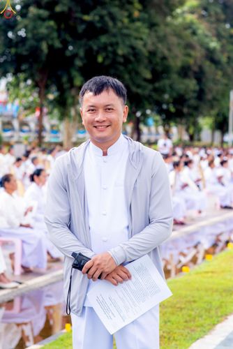 ภาพ No.239769:วันที่ 16-17 สิงหาคม พ.ศ. 2568 การปฏิบัติหน้าที่ของเจ้าหน้าที่ทุกสถานะ เพื่องานพิธีอัญเชิญรูปเหมือนพระมงคลเทพมุนี (สด จันทสโร) และพิธีกดปุ่มอัญเชิญรูปเหมือน พระมงคลเทพมุนี (สด จันทสโร) ณ มหาวิหารแก้วพระมงคลเทพมุนี ศูนย์ปฏิบัติธรรมแก้วเมืองเลย จ.เลย