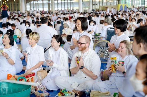 ภาพ No.207480:พิธีตักบาตร และปฏิบัติธรรมช่วงสาย ในวันมาฆบูชา วันพุธที่ 12 กุมภาพันธ์ พ.ศ. 2568 ณ วัดพระธรรมกาย จังหวัดปทุมธานี