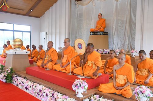 ภาพ No.96168:กฐินสามัคคี ฉลองวิหารพระมงคลเทพมุนี (สด จนฺทสโร) ณ ศูนย์ปฏิบัติธรรมภาคใต้ อ.บางกล่ำ จ.สงขลา วันที่ 19 พฤศจิกายน พ.ศ. 2566