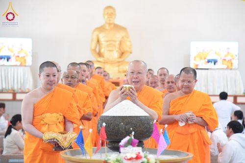 ภาพ No.198508:งานบุญล้านนา พิธีถวายสังฆทาน ตานข้าวใหม่,  พิธีทอดผ้าป่าบำรุงธุดงคสถานล้านนา,  พิธีถวายเครื่องเสียง เพื่อใช้ในงานพระพุทธศาสนา,  พิธีถวายรัตนบุปผา บูชาพระรัตนตรัย,  พิธีถวายภัตตาหารเป็นสังฆทาน วันอาทิตย์ที่ 19 มกราคม พุทธศักราช 2568  ณ ธุดงคสถานล้านนา