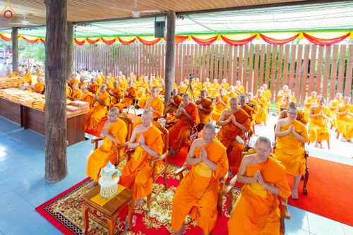 ภาพ No.255869:วันที่ 14 ตุลาคม พ.ศ. 2568 พิธีทอดกฐินสามัคคีทั่วไทย 30,000 วัด โดยคณะศิษยานุศิษย์ บูชาธรรม 81 ปี หลวงพ่อธัมมชโย ณ ศูนย์ปฏิบัติธรรมชัยนาท ต.ธรรมามูล อ.ชัยนาท จ.ชัยนาท