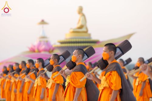 ภาพ No.116885:พระธรรมยาตราร่วมปฏิบัติธรรม และถ่ายภาพหมู่ประวัติศาสตร์ ปีที่ 12  วันที่ 21 มกราคม พ.ศ. 2567  ณ อนุสรณ์สถานบางปลา จ.นครปฐม