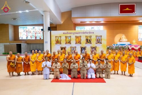 ภาพ No.120793:องค์กรปกครองส่วนท้องถิ่นปทุมฯ ร่วมคณะสงฆ์ ภาครัฐ ภาคเอกชน คณะศิษย์วัดพระธรรมกาย รวมใจพสกนิกรบำเพ็ญกุศลอุทิศถวายสมเด็จพระบูรพมหากษัตริยาธิราช พร้อมด้วยบูรพาจารย์ ผู้มีอุปการคุณต่อพระพุทธศาสนา และแผ่นดิน