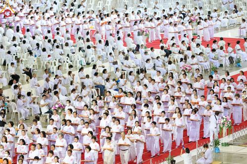 ภาพ No.150107:พิธีทอดผ้าป่าสมทบกฐินวัดพระธรรมกาย และสมทบกฐิน 30,000 วัดทั่วไทย ครั้งที่ 1 เนื่องในวันธรรมชัย 27 สิงหาคม พ.ศ.2567 ณ สภาธรรมกายสากล วัดพระธรรมกาย
