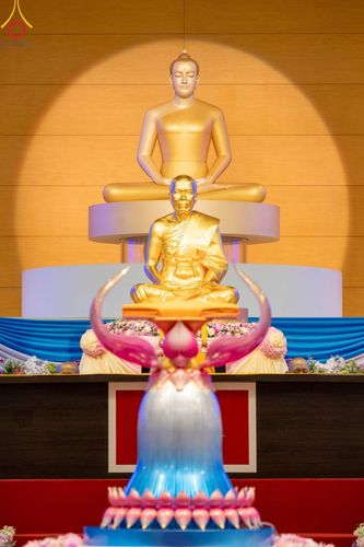 ภาพ No.154283:พิธีบูชาครูผู้ค้นพบวิชชาธรรมกาย ณ สภาธรรมกายสากล วัดพระธรรมกาย วันอังคารที่ 17 กันยายน พ.ศ. 2567