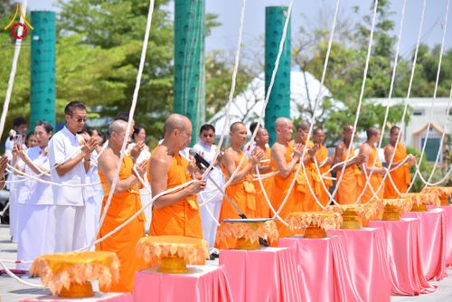 ภาพ No.131523:พิธีทอดผ้าป่ายกค้ำฟ้ามหามงคล อาคาร 80 ปี หลวงพ่อธัมมชโย ณ ศูนย์ปฏิบัติธรรมวิหารแดง ต.เจริญธรรม อ.วิหารแดง จ.สระบุรี วันที่ 17 มีนาคม พ.ศ. 2567