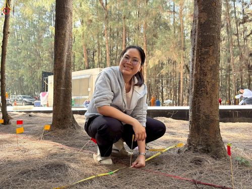 ภาพ No.300478:ภาพเบื้องหลังอาสาสมัครรวมใจ ชุดที่ 3 ในโครงการธรรมยาตรา กตัญญูบูชา มหาปูชนียาจารย์ พระมงคลเทพมุนี(สด จนฺทสโร) พระผู้ปราบมาร อนุสรณ์สถาน 7 แห่ง ปีที่ 14