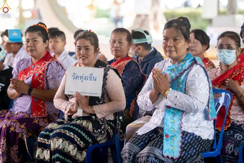 ภาพ No.293138:วันที่ 12 มกราคม พ.ศ. 2569 พิธีทอดผ้าป่าทำนุบำรุงศาสนสถาน ณ วัดไผ่โรงวัว ต.บางตาเถร อ.สองพี่น้อง จ.สุพรรณบุรี ในโครงการธรรมยาตรา กตัญญูบูชา มหาปูชนียาจารย์ พระมงคลเทพมุนี(สด จนฺทสโร) พระผู้ปราบมาร อนุสรณ์สถาน 7 แห่ง ปีที่ 14