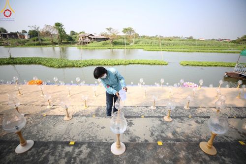 ภาพ No.112523:V.11 สามารถ การเตรียมงาน เก็บงาน การรับบุญของเจ้าหน้าที่หน่วยงานต่างๆ เพื่อโครงการธรรมยาตรา กตัญญูบูชา มหาปูชนียาจารย์ พระมงคลเทพมุนี (สด จนฺทสโร) พระผู้ปราบมาร อนุสรณ์สถาน 7 แห่ง ปีที่ 12 ระหว่างวันที่ 2 - 31 มกราคม พ.ศ.2567