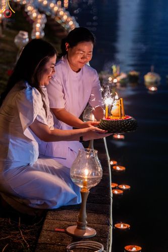 ภาพ No.170369:พิธีลอยกระทงธรรม ณ สระเศรษฐีทะเลบุญ มหาวิหารพระมงคลเทพมุนีฯ วัดพระธรรมกาย วันศุกร์ที่ 15 พฤศจิกายน พ.ศ.2567 (วันเพ็ญ 15 ค่ำ เดือน 12)