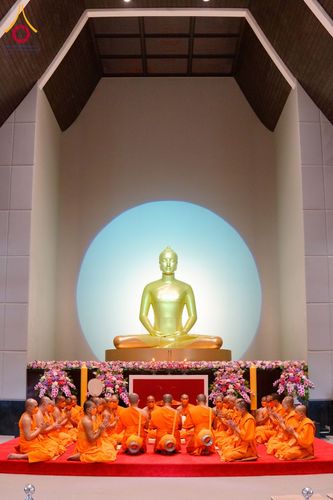 ภาพ No.62183:พิธีอุปสมบทในโครงการอุปสมบทหมู่ บูชาธรรมหลวงพ่อธัมมชโย พ.ศ.2567 ณ อุโบสถ วัดพระธรรมกาย จ.ปทุมธานี วันที่ 13-15 เมษายน พ.ศ. 2567