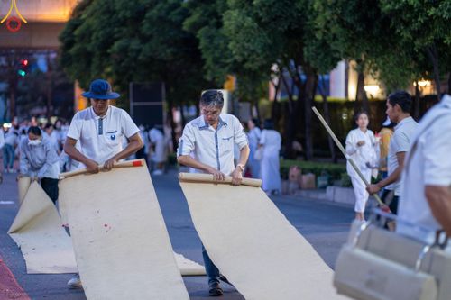 ภาพ No.121842:V.22 ต่อไป การเตรียมงาน เก็บงาน การรับบุญของเจ้าหน้าที่หน่วยงานต่างๆ เพื่อโครงการธรรมยาตรา กตัญญูบูชา มหาปูชนียาจารย์ พระมงคลเทพมุนี (สด จนฺทสโร) พระผู้ปราบมาร อนุสรณ์สถาน 7 แห่ง ปีที่ 12 ระหว่างวันที่ 2 - 31 มกราคม พ.ศ.2567