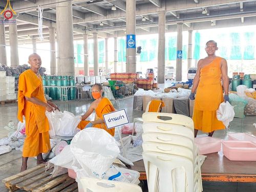 ภาพ No.123420:V.25 ชิตังเม การเตรียมงาน เก็บงาน การรับบุญของเจ้าหน้าที่หน่วยงานต่างๆ เพื่อโครงการธรรมยาตรา กตัญญูบูชา มหาปูชนียาจารย์ พระมงคลเทพมุนี (สด จนฺทสโร) พระผู้ปราบมาร อนุสรณ์สถาน 7 แห่ง ปีที่ 12 ระหว่างวันที่ 2 - 31 มกราคม พ.ศ.2567