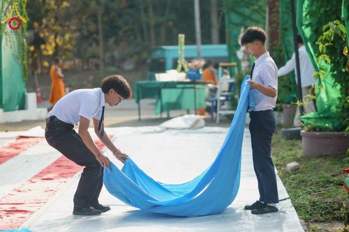 ภาพ No.206833:พิธีตักบาตรพระ 1,000 รูป ปืที่ 7 วันอาทิตย์ที่ 9 กุมภาพันธ์ พ.ศ. 2568 ณ วัดห้วยตองสัก อำเภอจอมทอง จังหวัดเชียงใหม่